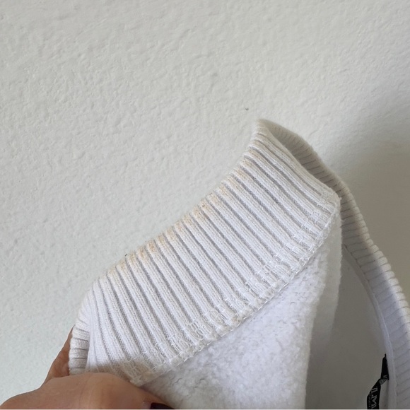 BALMAIN Men’s Cotton and Velvet Logo Sweatshirt in White and Black - Picture 8 of 11